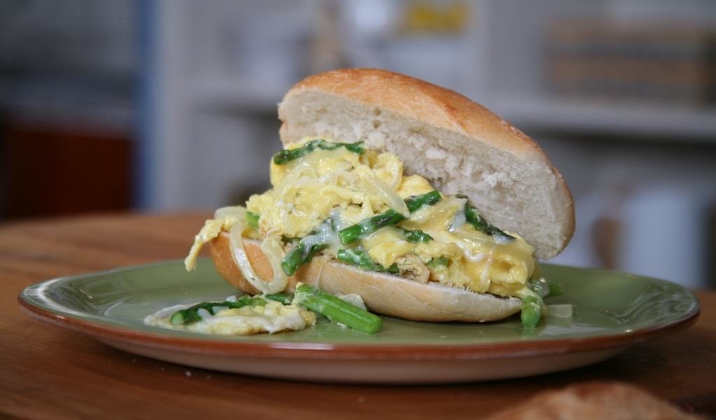 Asparagus, Onion and Egg Sandwich Lidia